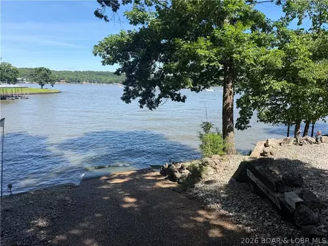 2344 Channelview Dr, Osage Beach, MO 65065