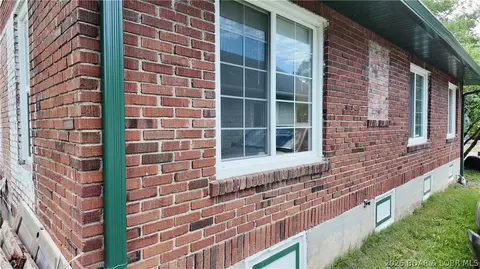 Exterior - 205 S Grand Ave, Eldon, MO 65026 photo 2 of 4