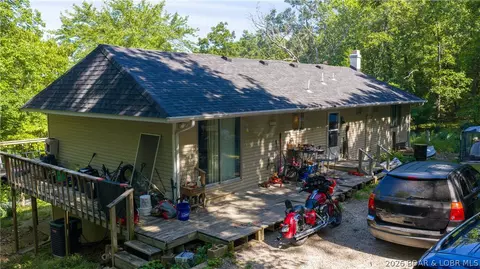 98 Round Table Dr, Camdenton, MO 65020