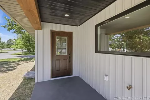 Exterior - 307 Clay Rd, Versailles, MO 65084 photo 2 of 4