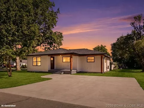 307 Clay Rd, Versailles, MO 65084