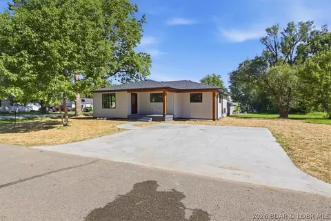 Other - 307 Clay Rd, Versailles, MO 65084 photo 2 of 31