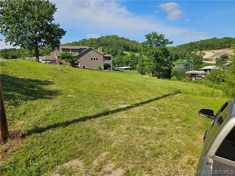 Nautica Road, Camdenton, MO 65020