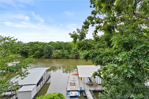 1761 Seagull Ct, Osage Beach, MO 65065
