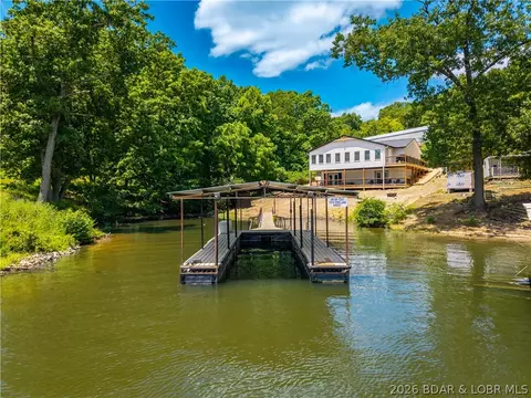 33216 Todd Ln, Gravois Mills, MO 65037