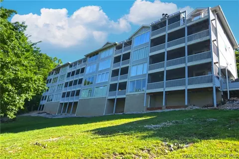 80 Regatta Bay Cir #2C, Lake Ozark, MO 65049