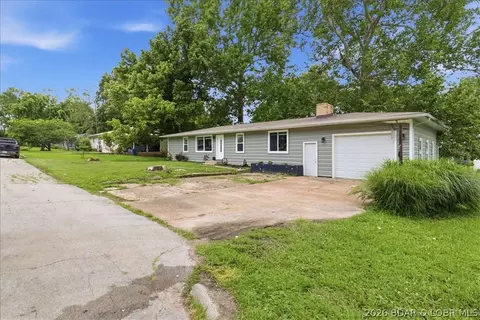 505 E Brockman Ave, Eldon, MO 65026 photo 3