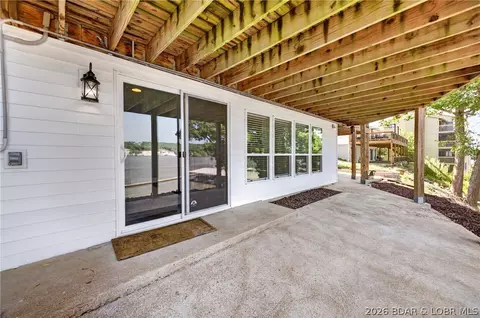 Exterior - 2437 Mohawk Ln, Osage Beach, MO 65065 photo 5 of 8