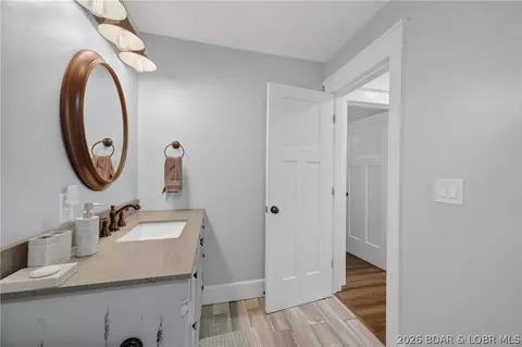 Bath - 2437 Mohawk Ln, Osage Beach, MO 65065 photo 2 of 10