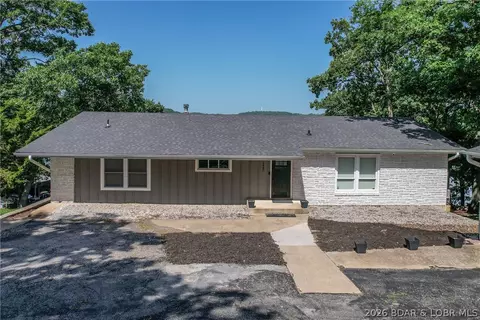 Exterior - 2437 Mohawk Ln, Osage Beach, MO 65065 photo 2 of 8