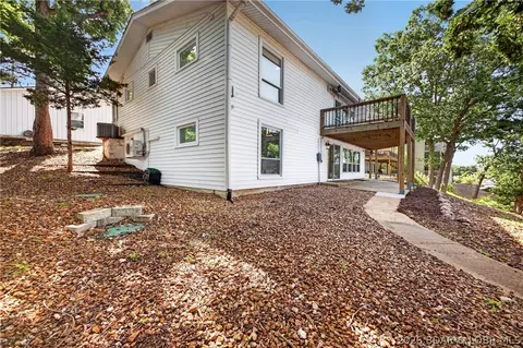 Exterior - 2437 Mohawk Ln, Osage Beach, MO 65065 photo 7 of 8