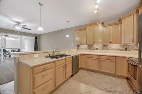 186 Sunset Palms Dr #3K, Camdenton, MO 65020