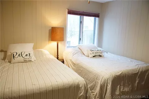 Bedroom - 159 167 Bermuda Dr, Camdenton, MO 65020 photo 4 of 10