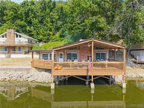 Exterior - 159 167 Bermuda Dr, Camdenton, MO 65020 photo 2 of 3