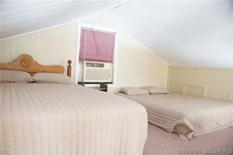 Bedroom - 159 167 Bermuda Dr, Camdenton, MO 65020 photo 7 of 10