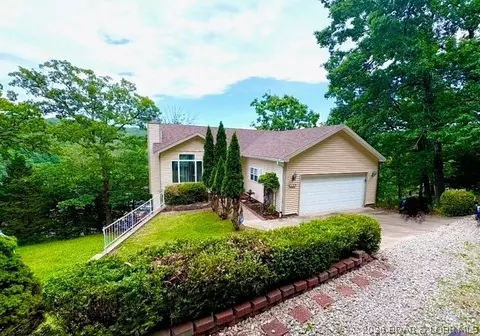5738 Pinnacle Ct, Osage Beach, MO 65065