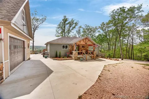 81 Restless Pt, Camdenton, MO 65020