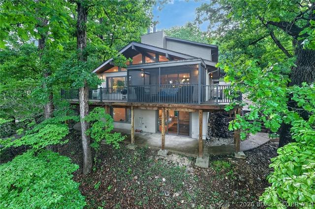 1054 Linn Creek Rd, Lake Ozark, MO 65049