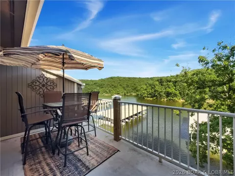 611 Lazy Days Rd #B12, Osage Beach, MO 65065