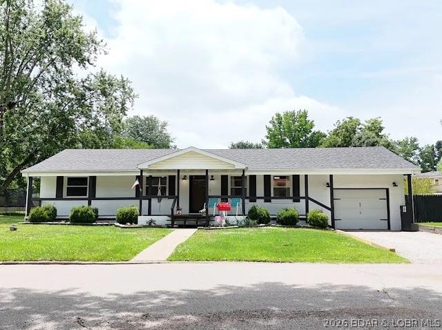 520 W Bourbon St, Eldon, MO 65026