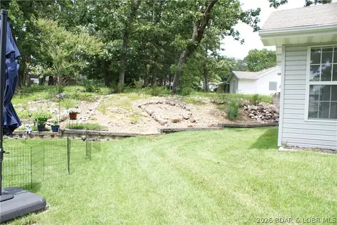 Exterior - 822 Maple Tree Cir, Osage Beach, MO 65065 photo 9 of 15