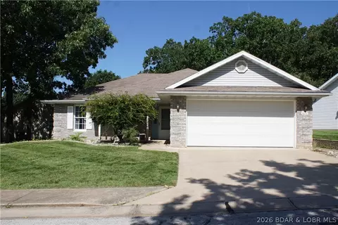 Exterior - 822 Maple Tree Cir, Osage Beach, MO 65065 photo 6 of 15