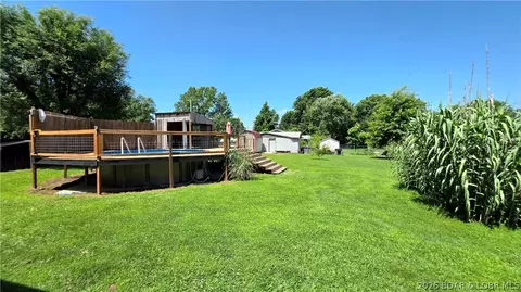 Exterior - 301 N Hunter St, Versailles, MO 65084 photo 11 of 31