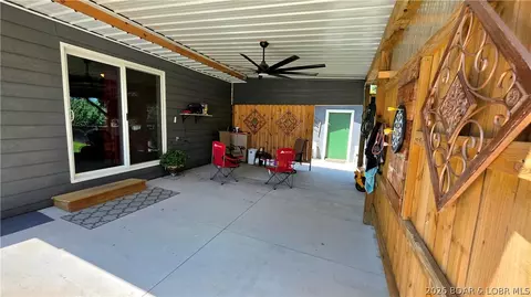 Exterior - 301 N Hunter St, Versailles, MO 65084 photo 6 of 31