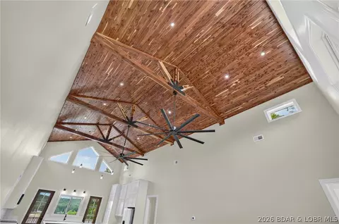 Entry Way - 1050 Emerald Hills Dr, Edwards, MO 65326 photo 1 of 8