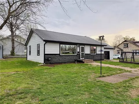 216 Olive St, Eldon, MO 65026 photo 47