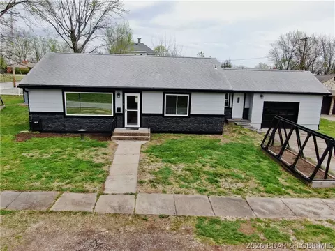 216 Olive St, Eldon, MO 65026 photo 1