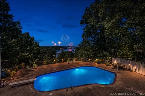 145 Owls Roost Ln, Lake Ozark, MO 65049