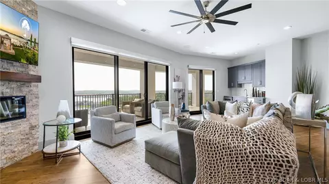 166 Captiva Dr #9C, Sunrise Beach, MO 65079