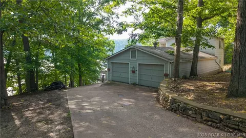 Exterior - 33723 Waterfront Dr, Stover, MO 65078 photo 3 of 6