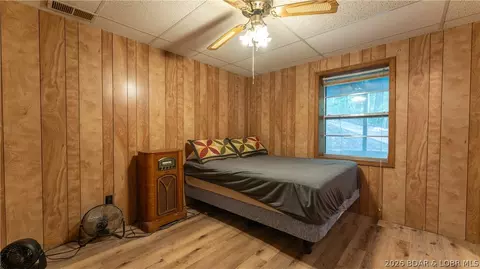 Bedroom - 33723 Waterfront Dr, Stover, MO 65078 photo 4 of 5