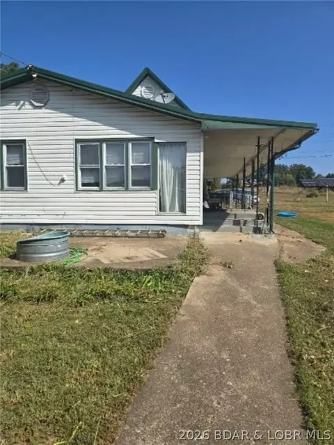 20632 Seals Rd, Versailles, MO 65084 photo 1