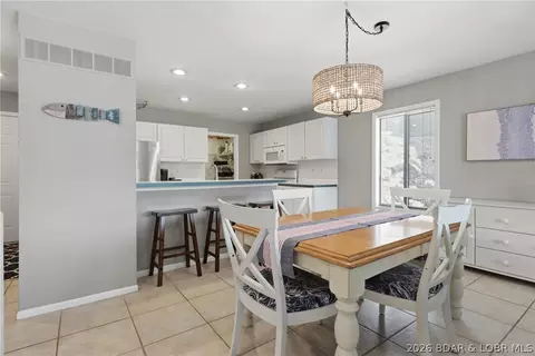 Dining - 262 Bluff Blvd #1A, Camdenton, MO 65020 photo 2 of 2