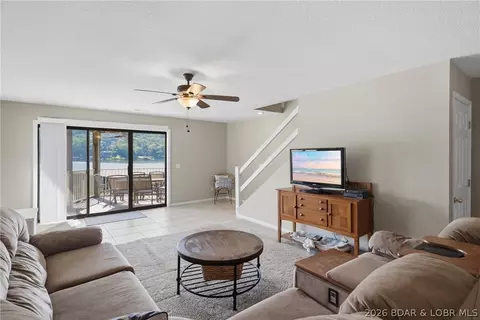 Living - 262 Bluff Blvd #1A, Camdenton, MO 65020 photo 3 of 5