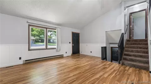 807 Rollotrend Ln, Eldon, MO 65026 photo 6