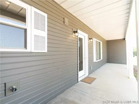 Exterior - 7 Oak Tree Ln, Eldon, MO 65026 photo 5 of 16