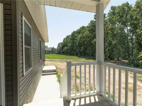 Exterior - 7 Oak Tree Ln, Eldon, MO 65026 photo 10 of 16