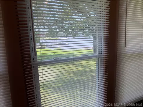 27 Phys Ed Cir, Edwards, MO 65326 photo 15