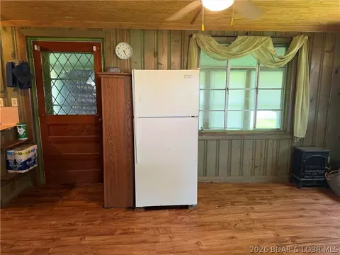 27 Phys Ed Cir, Edwards, MO 65326 photo 23