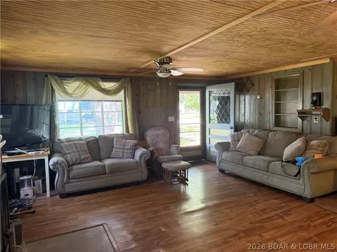 27 Phys Ed Cir, Edwards, MO 65326 photo 16