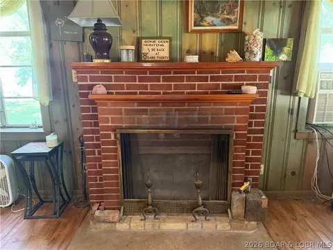27 Phys Ed Cir, Edwards, MO 65326 photo 21