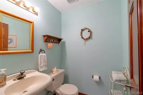Bath - 27758 Pershing Dr, Rocky Mount, MO 65072 photo 3 of 9
