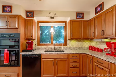 Kitchen - 27758 Pershing Dr, Rocky Mount, MO 65072 photo 3 of 4