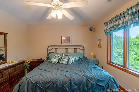 Bedroom - 27758 Pershing Dr, Rocky Mount, MO 65072 photo 5 of 17