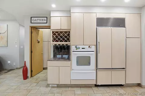 Kitchen - 2721 Highway 52, Eldon, MO 65026 photo 8 of 8
