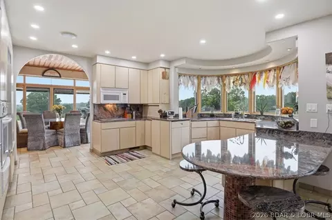 Kitchen - 2721 Highway 52, Eldon, MO 65026 photo 6 of 8